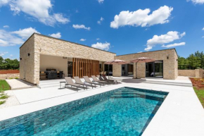 Villa Green Frame East - beautiful pet friendly ground floor villa for 7 people in Central Istria